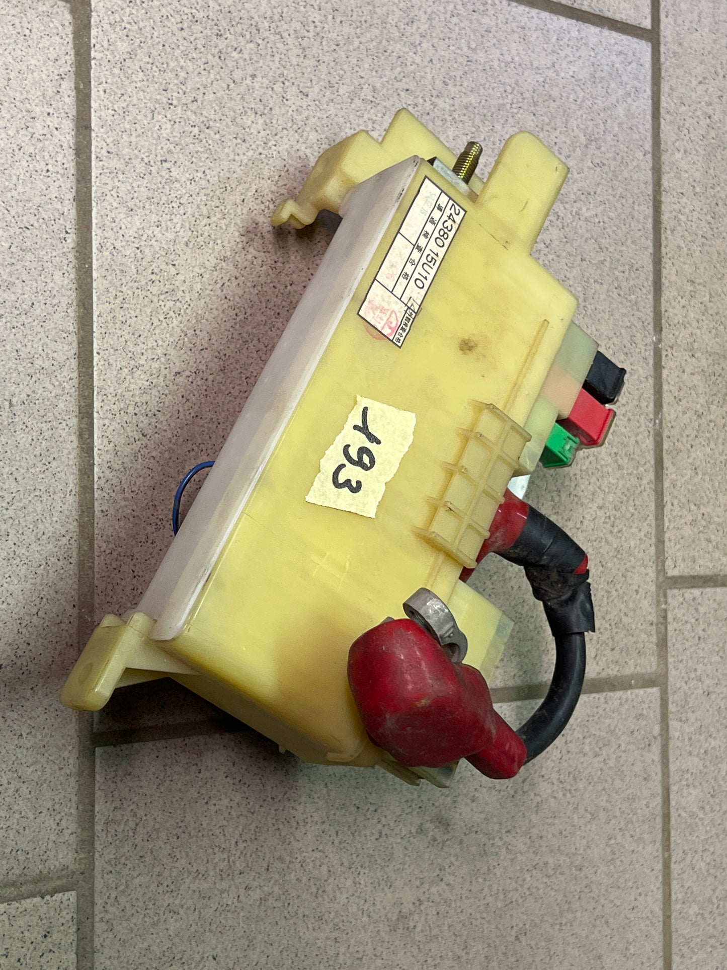 R33 Fusebox REAR - USED
