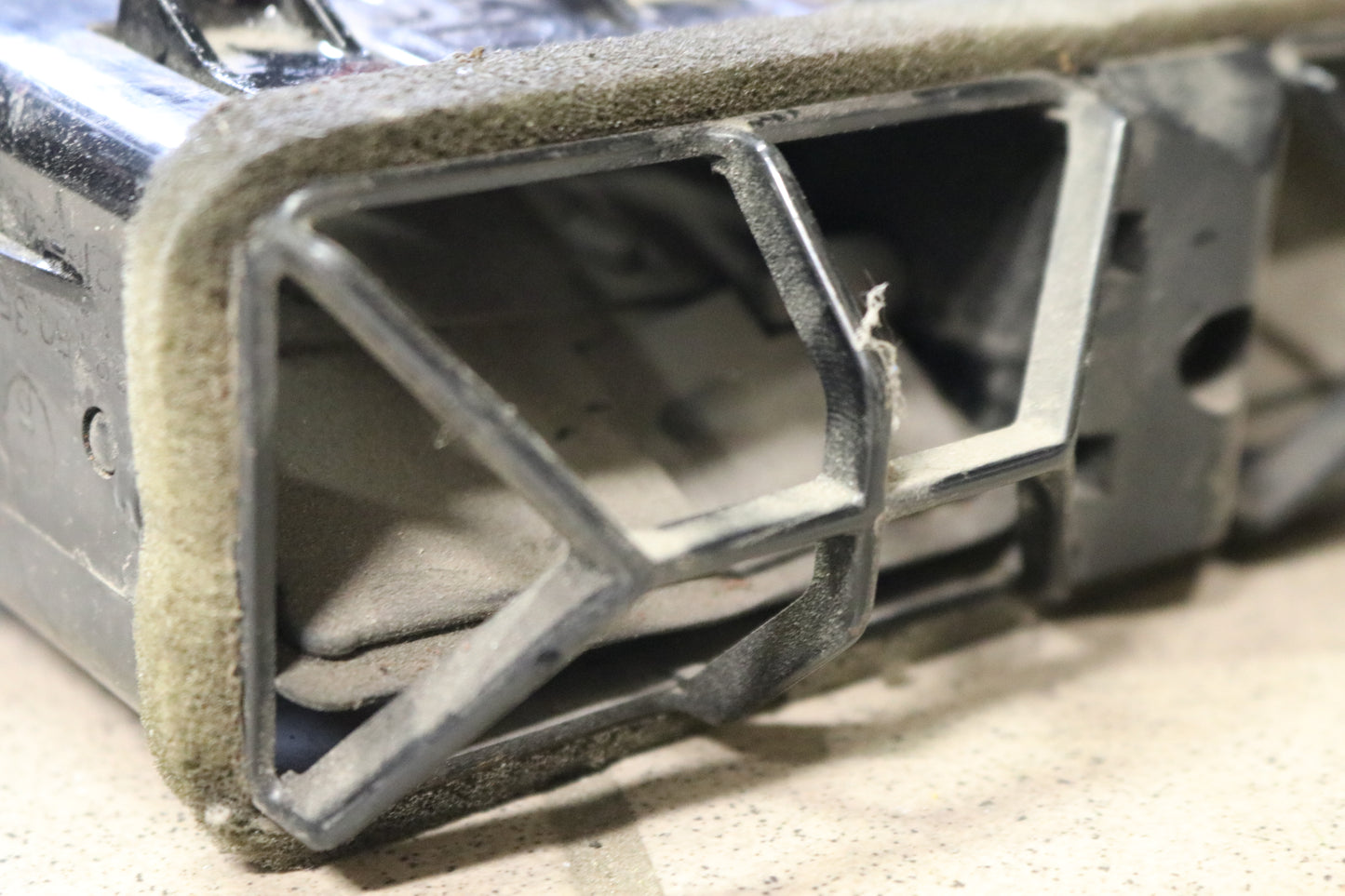 S13 Dash Vents central