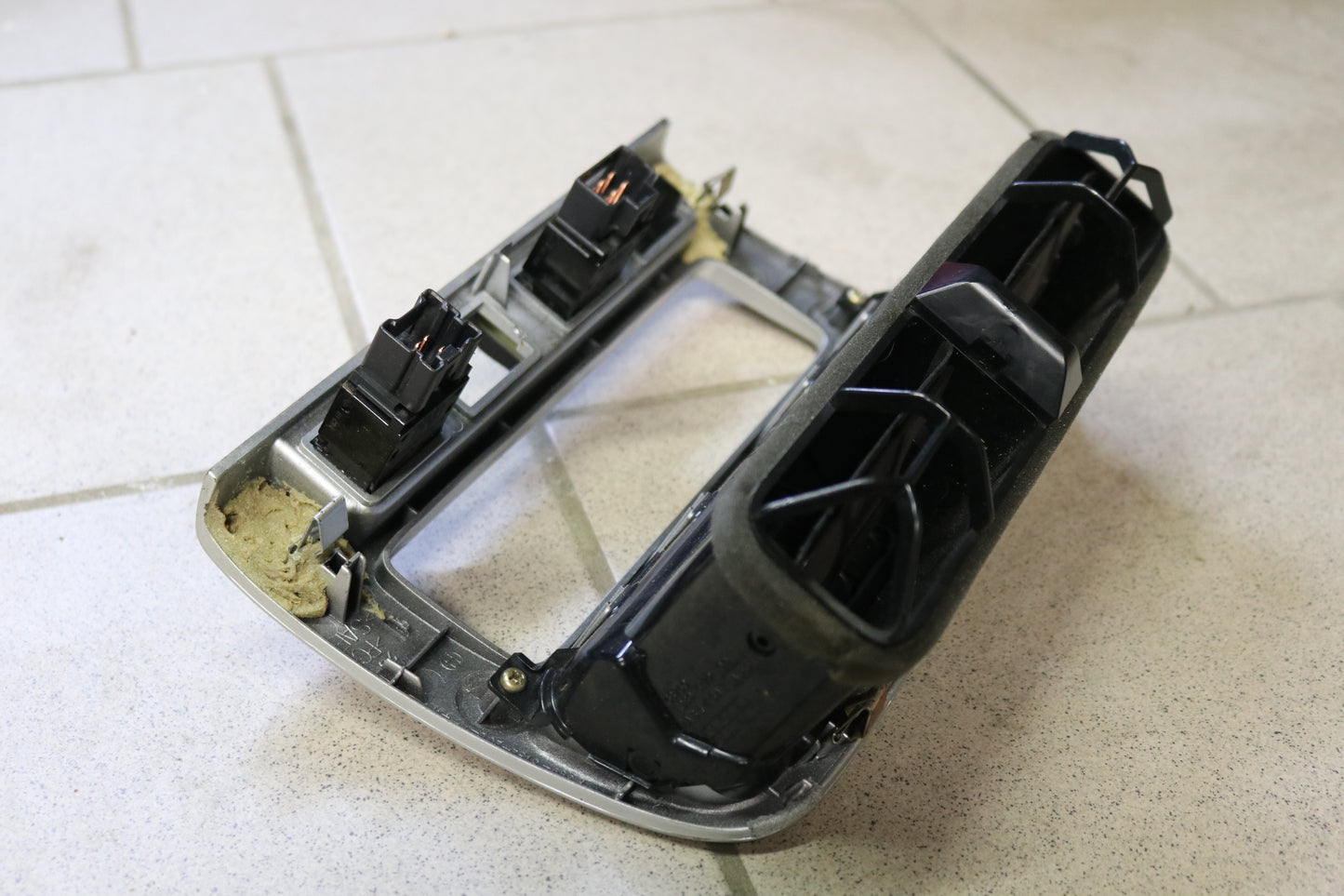 S14a RACING EDITION Center Dash Vents, Bezel & Switches
