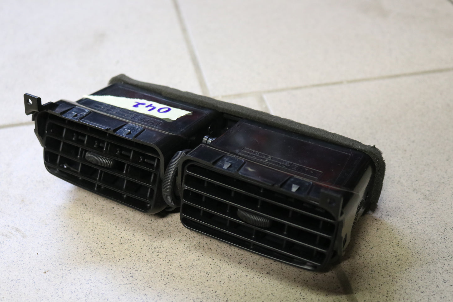s14 Center Dash Vents USED