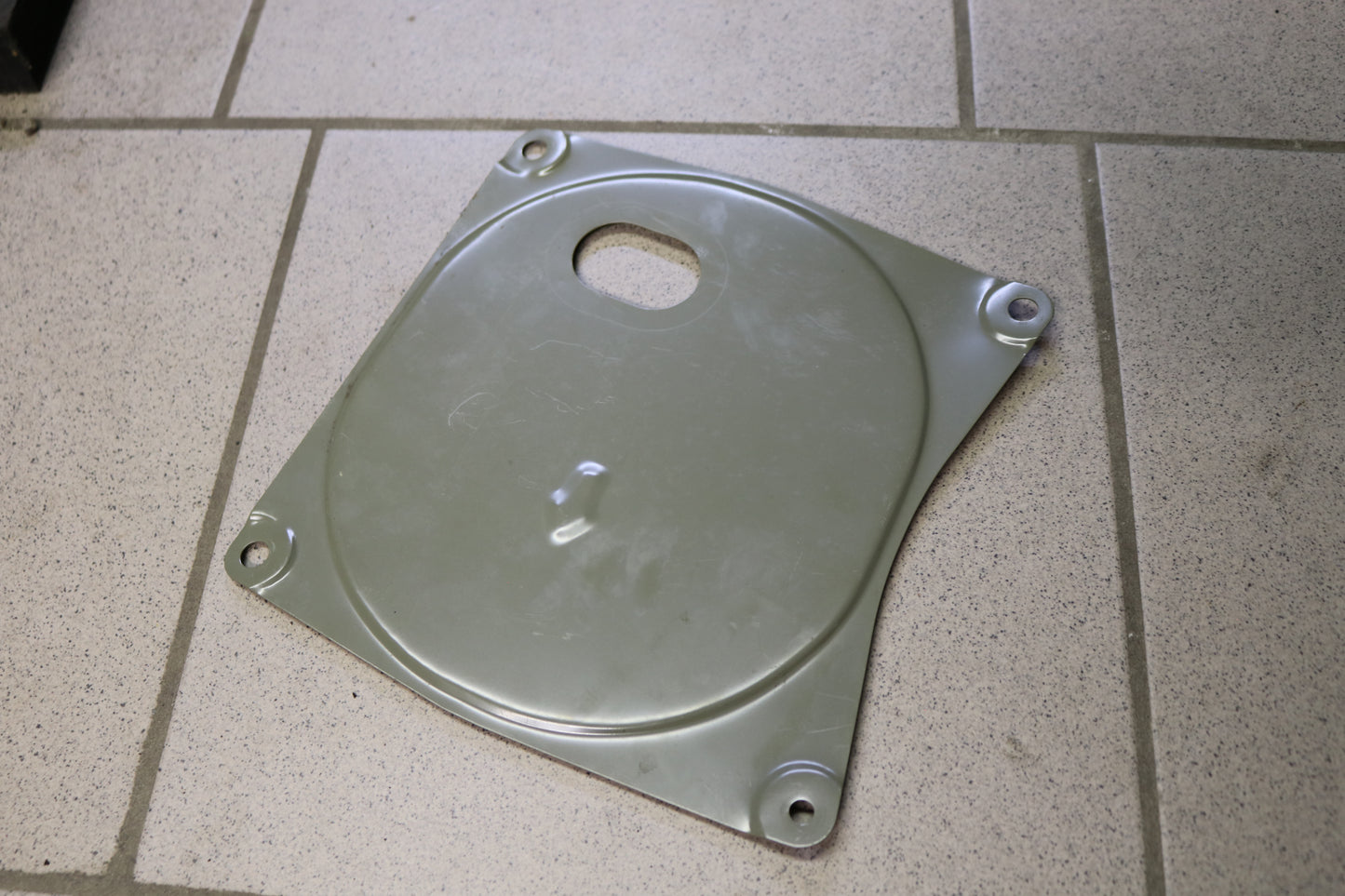 S14 S15 R33 R34 C34 C35 Fuel Pump Cover - USED