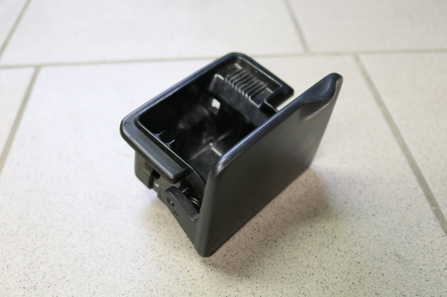 S13 LHD Centerconsole Ashtray / Coin holder - USED