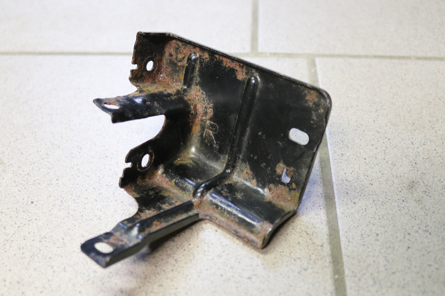 S15 Headlight Bracket SET L/R - USED